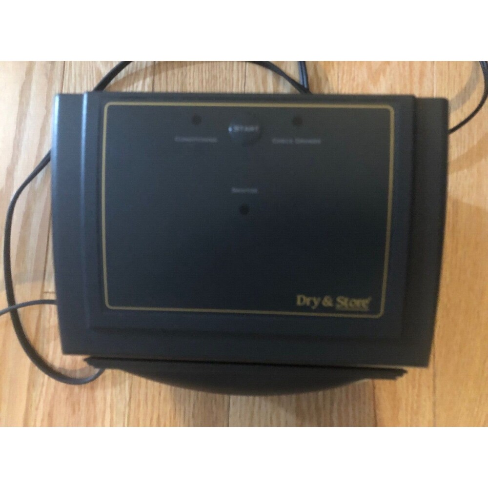 Ear Technology Dry & Store USG-AA‎ Professional Hearing Aid Dryer and Sanitizer